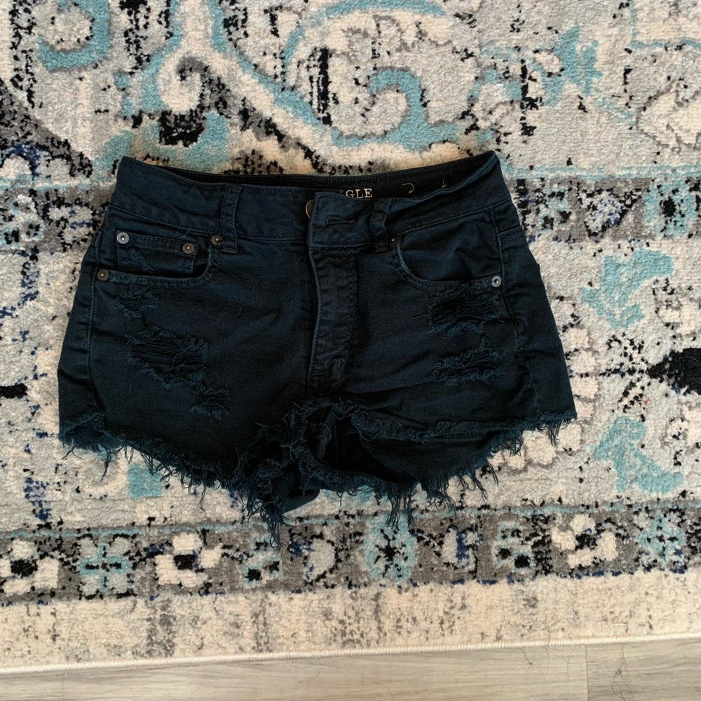 American Eagle black destroyed shorts